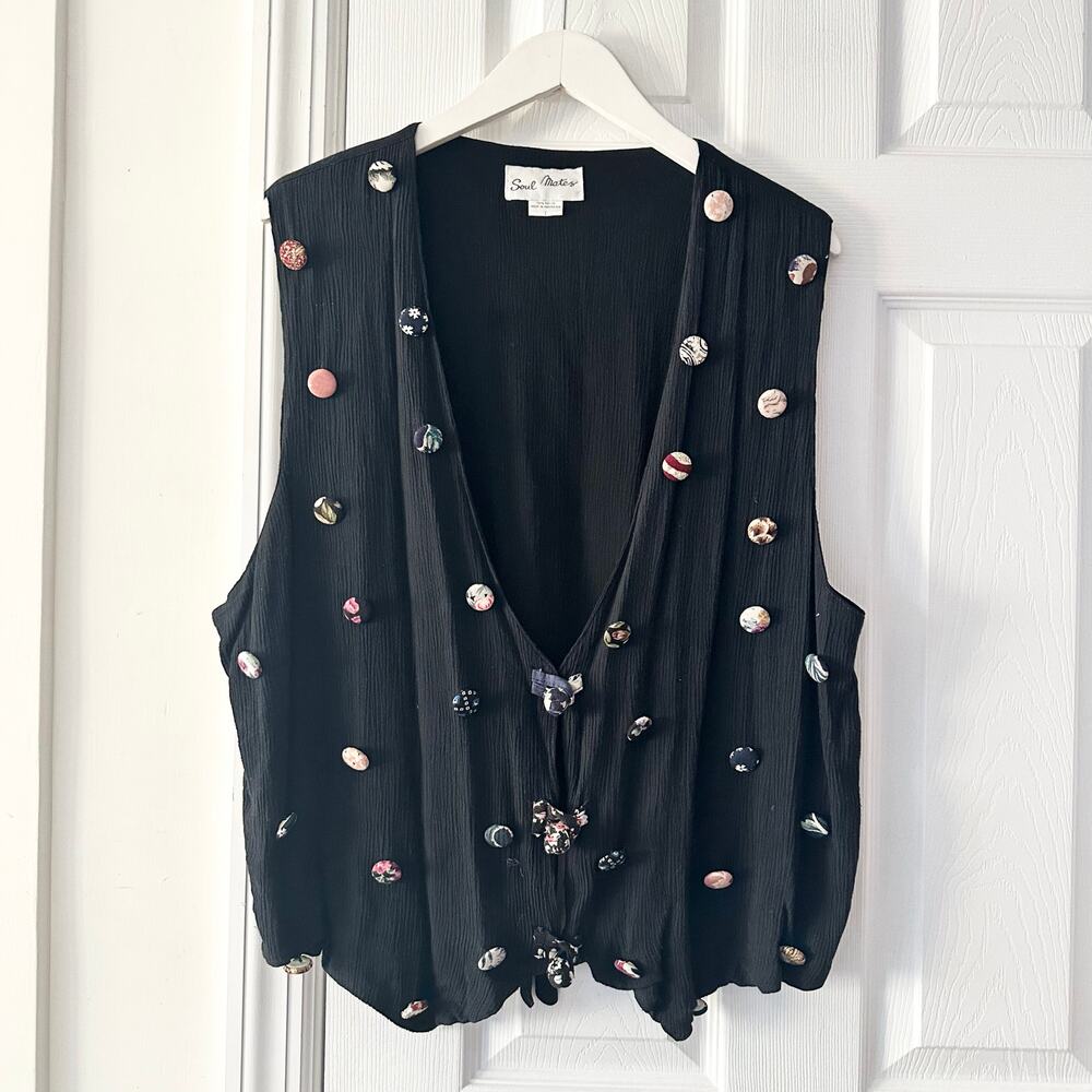 Soul Mates Vintage Black Crinkle Rayon Button Accent Casual Vest Women Medium